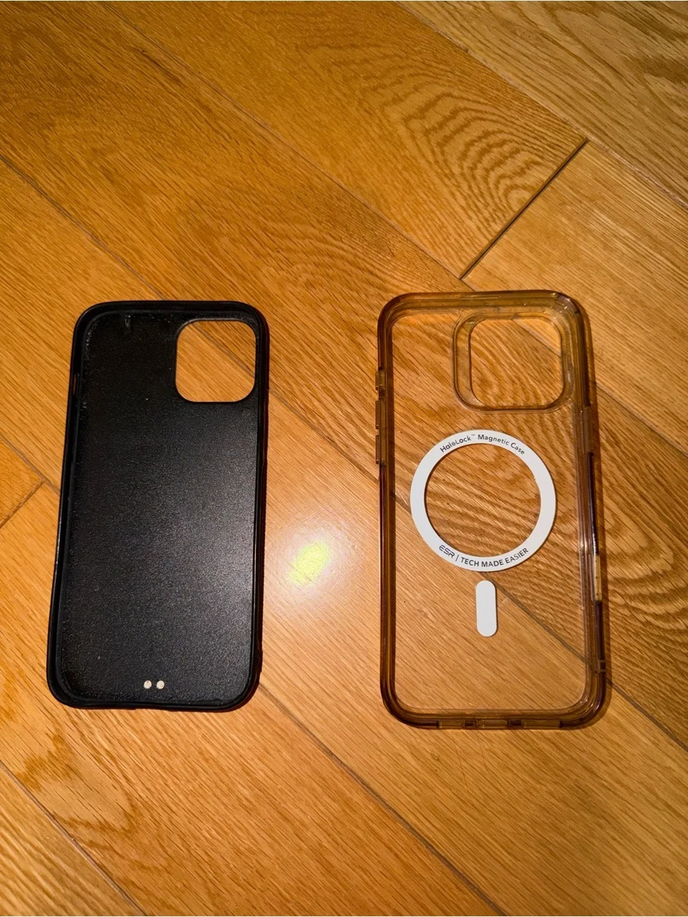 Bundle of 2 iPhone cases